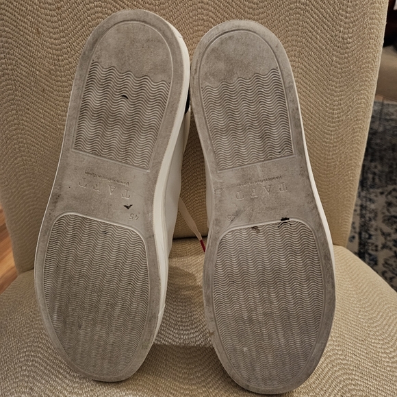 Taft Hi-tops size 12 White Red paisley barely worn - Picture 3 of 3